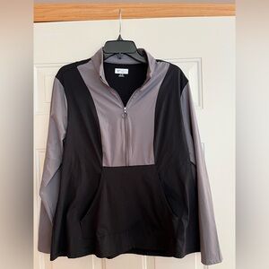 Women’s Greg Norman Maya Golf 1/2 Zip Black & Gray golf pull Over. Size XL